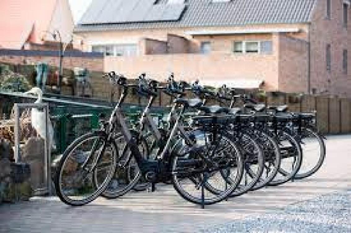B&B Casa Roman & Vakantiewoning Voor 1 Pers Tot Max 32 Personen Zonhoven ภายนอก รูปภาพ