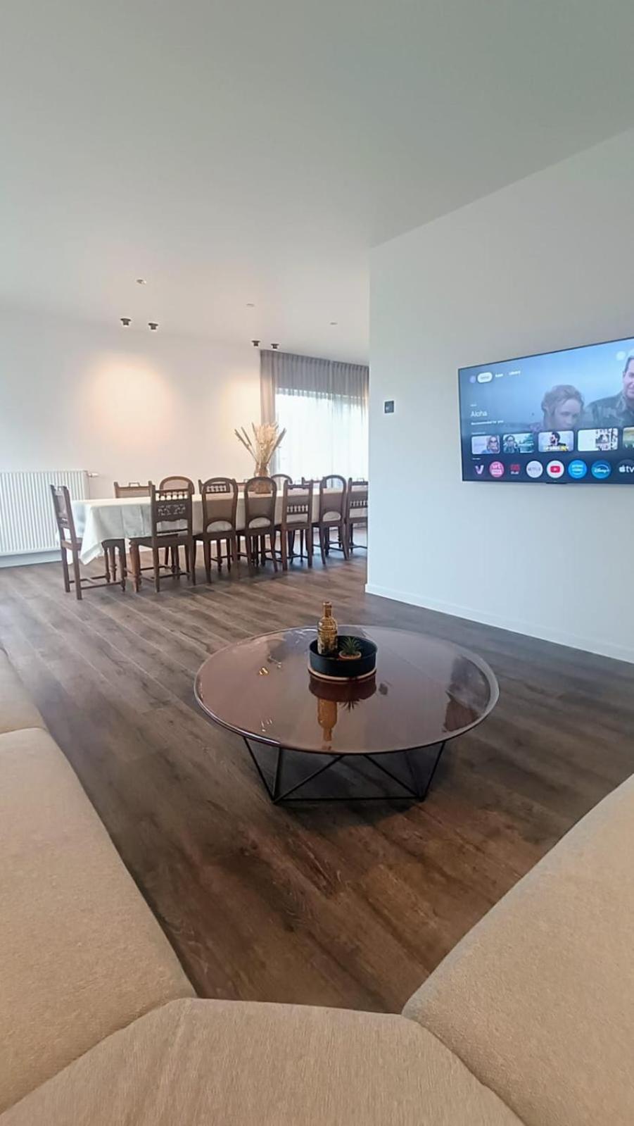 B&B Casa Roman & Vakantiewoning Voor 1 Pers Tot Max 32 Personen Zonhoven ภายนอก รูปภาพ
