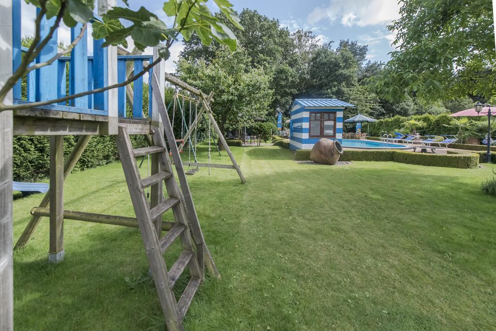 B&B Casa Roman & Vakantiewoning Voor 1 Pers Tot Max 32 Personen Zonhoven ภายนอก รูปภาพ